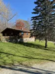 SPRING IN THE GREEN MOUNTAINS/PET FRIENDLY-WOOF - Alphydda