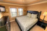 Sandy Haven - Outdoor & Indoors Pools, Hot Tub, and Private Beach Access. - Gym
