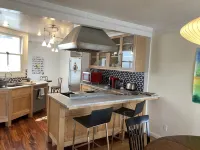 Luxury 2 BR Private Flat in San Francisco - Bungalows