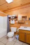 Rustic Coyote Ridge Cabin with a Hot Tub - 2-Star