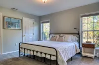 Mountain retreat in heart of the Catskills