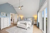 "Ocean Shore Desire" Beach Getaway! Beach/HotTub/Gameroom/Sleeps 10 - Wi-Fi
