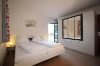 Spacious and comfortable apartment with terrace for up to 7 people - 民泊