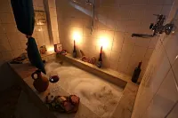 Dingo Backpackers Hostel - con terme