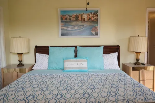 Grand Oak Resort Waterfront Pool/Spa/2 King Br/Kayak/Pet Extended Stay Discounts - Uima-altaat