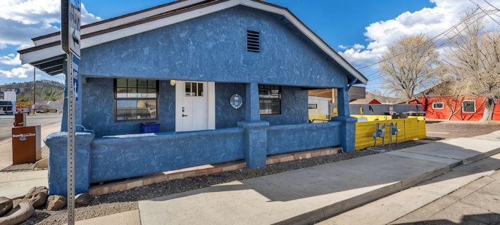 Route 66 Historic Hideaway 6Br/5BA w/3 Bungalows w/Fenced Yards, AC, W/D, Wi-Fi Các khách sạn ở Williams
