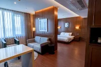 Gwangyang Lacky Hotel - 2-Star