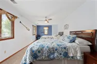 Indian Lake Waterfront Home & Boathouse - Boat Rental Available - Sleeps 16 - 3-Star