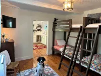Private mountain cottage on 50 pristine acres in the Blue Ridge Mountains - 3-Star