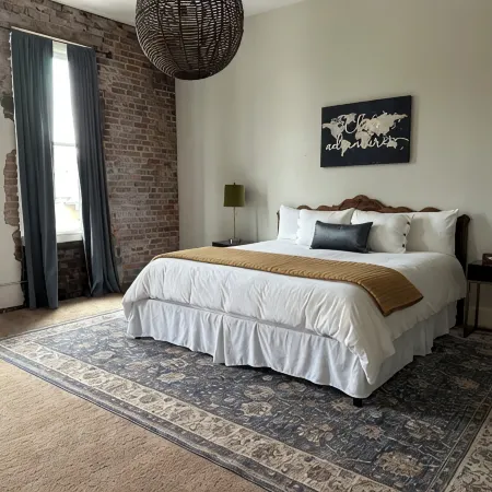 Guest Favorite! Spacious Loft Overlooking NC Transportation Museum