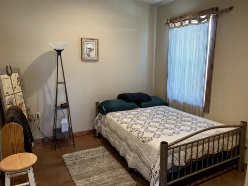 O’Bryans’ Copper Cabin at the River Place. - 2-Star