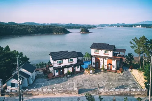 Sacheon Haewoolim Pension - เพนชั่น