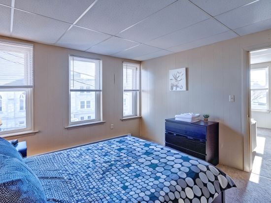 Hershey Smores, Apt #2Renovated 1 Bedroom Apt, Full Kitchen and Pull Out Sofa