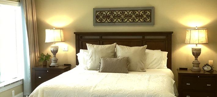 Lakeview Penthouse 406 3Br/2.5Bath. Rent 4 Get 5th Free Ask!- 2 King Bed Suites Hotels in Geneva-on-the-Lake