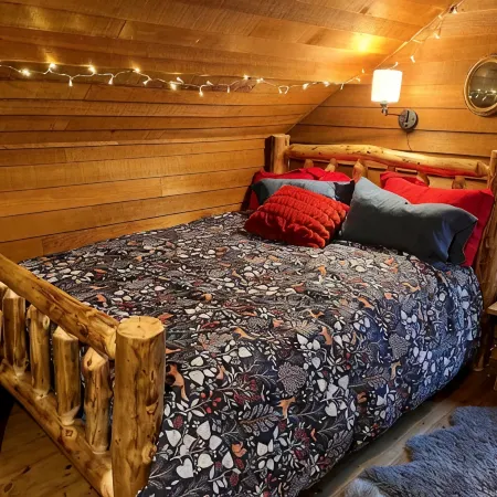 Mountain View Cabin - Best Night's Sleep at Greek Peak!