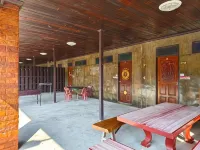 Pooma Resort - 2-Star