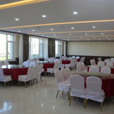 Ruifeng Business Hotel