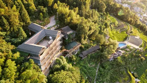 Rongshui Shuiyunjian Homestay - parking
