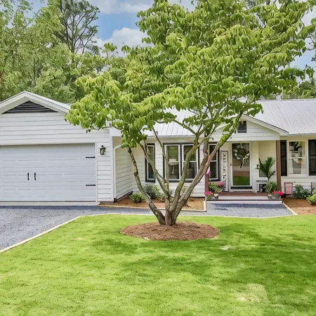 Pinehurst Cottage ★ Serves 8 ★ No Stairs ★ King Bed