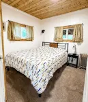 Croll Cabins-Brock Hillside -#3 at Vallecito Lake.  Secluded, newly remodeled! - Chalets