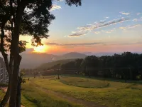 絕美山景、可滑雪進出、WiFi、壁爐、可攜帶寵物民宿 - 陽台