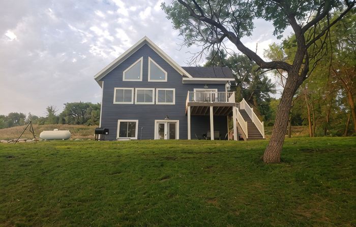 Big Stone Lake Cabin Rental - Dock Fishing, Beach, Kayaks, Firepit, Views!
