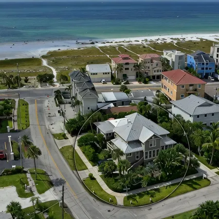 Elegant 2 Br + Den / Heated Pool / Steps to Siesta Beach