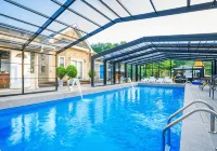 Yangyang Hajodae Ecoheim Four Seasons Heated Pool N Spa Pension - piscina