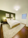 Stylish Loft with Parking Near NYC + Hospital - 4-Sterne