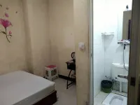 Yuelai Inn (Xinyang Railway Station Bus Station) - Inns