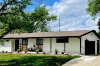 For Larger Groups, Just a Block Away from the Ncaa Super Regional Games. - 4-Star