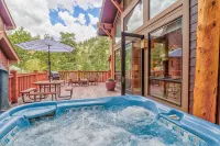 Castle Mountain Lodge - Lodges
