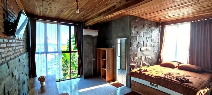 Bening Guest House Ambulu Hotels in Jember