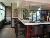 Parade Hotel - 3-Star