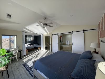 Stunning 5 Bedroom Home: Breathtaking Views in Sparks Marina - Reno