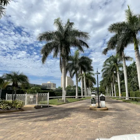 SK Condo on Beach  - 2 Pools, Private Beach  - Island Time T504 Ssrc - Sleeps 6