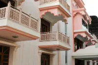 Hotel Tourist Inn by Sagar - 3 stelle