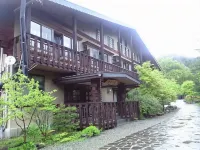 Mahoroba Hotels near Tashiro Bridge