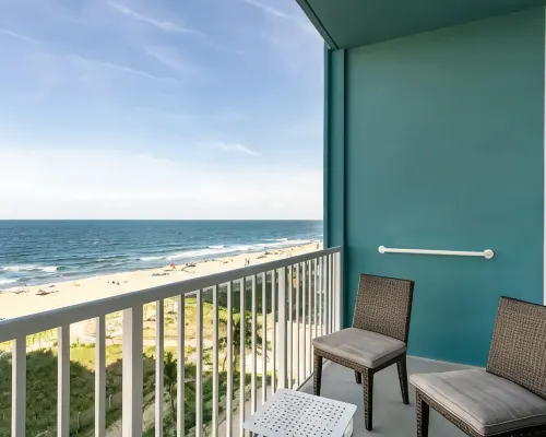 DoubleTree by Hilton Ocean City Oceanfront Rooms Photos