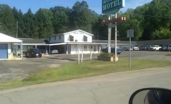 Royal Motel