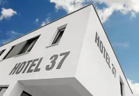 Hotel 37 - Homestays
