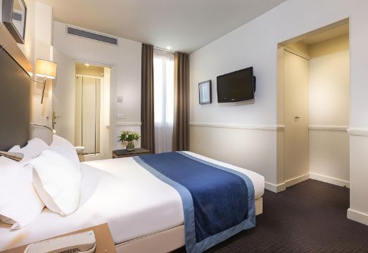 4. Hôtel El..