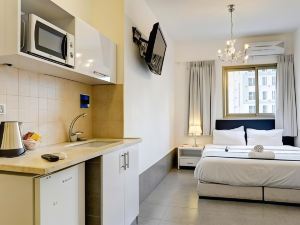 Liber Tel Aviv Sea Shore Suites by Raphael Hotels