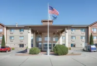 Holiday Inn Express & Suites Scottsbluff-Gering