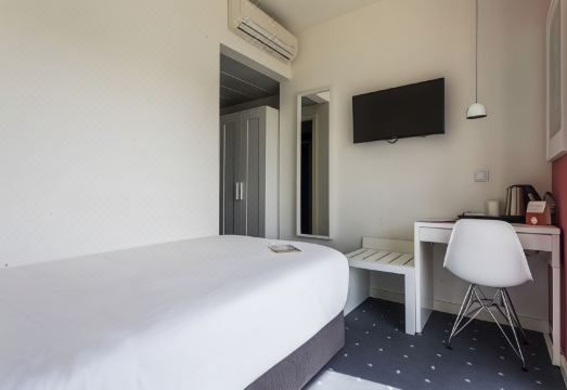 2. 호텔 프린세사 ..