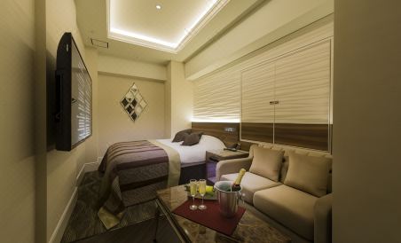 Hotel Times - Adults Only - Housity