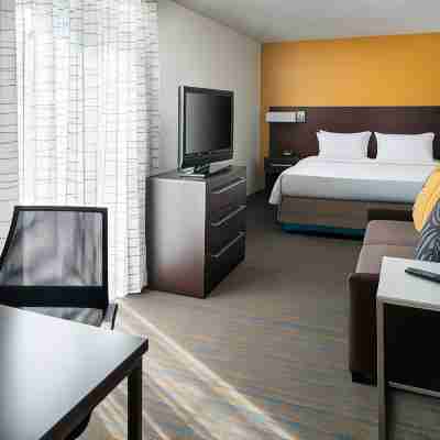 Residence by Marriott Inn Long Beach Rooms