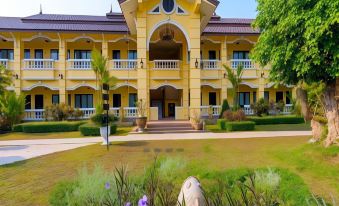 Park & Pool Resort - Housity