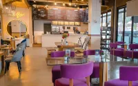 Grand Edge Hotel Semarang - breakfast