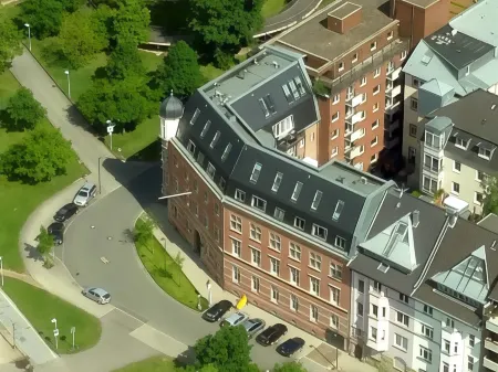 The Red Apartments Отели рядом с достопримечательностью «Ботанический сад»